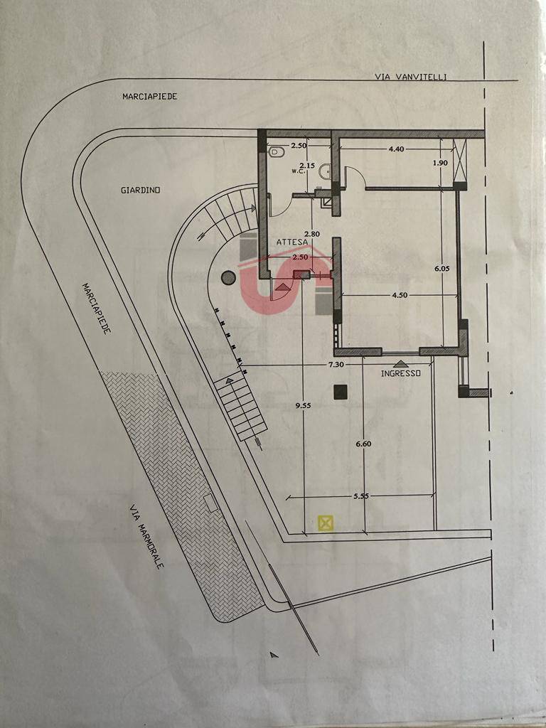 Locale commerciale in affitto a Benevento, Mellusi