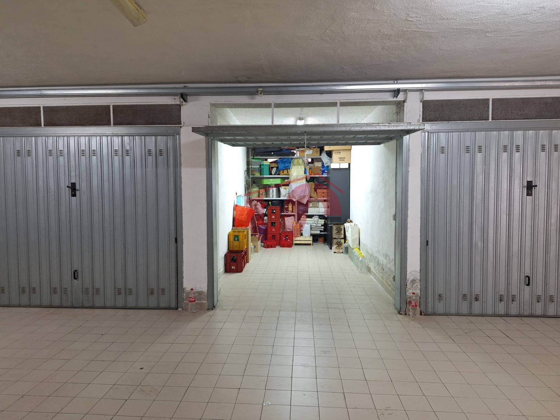 GARAGE/BOX in vendita a Benevento, Mellusi