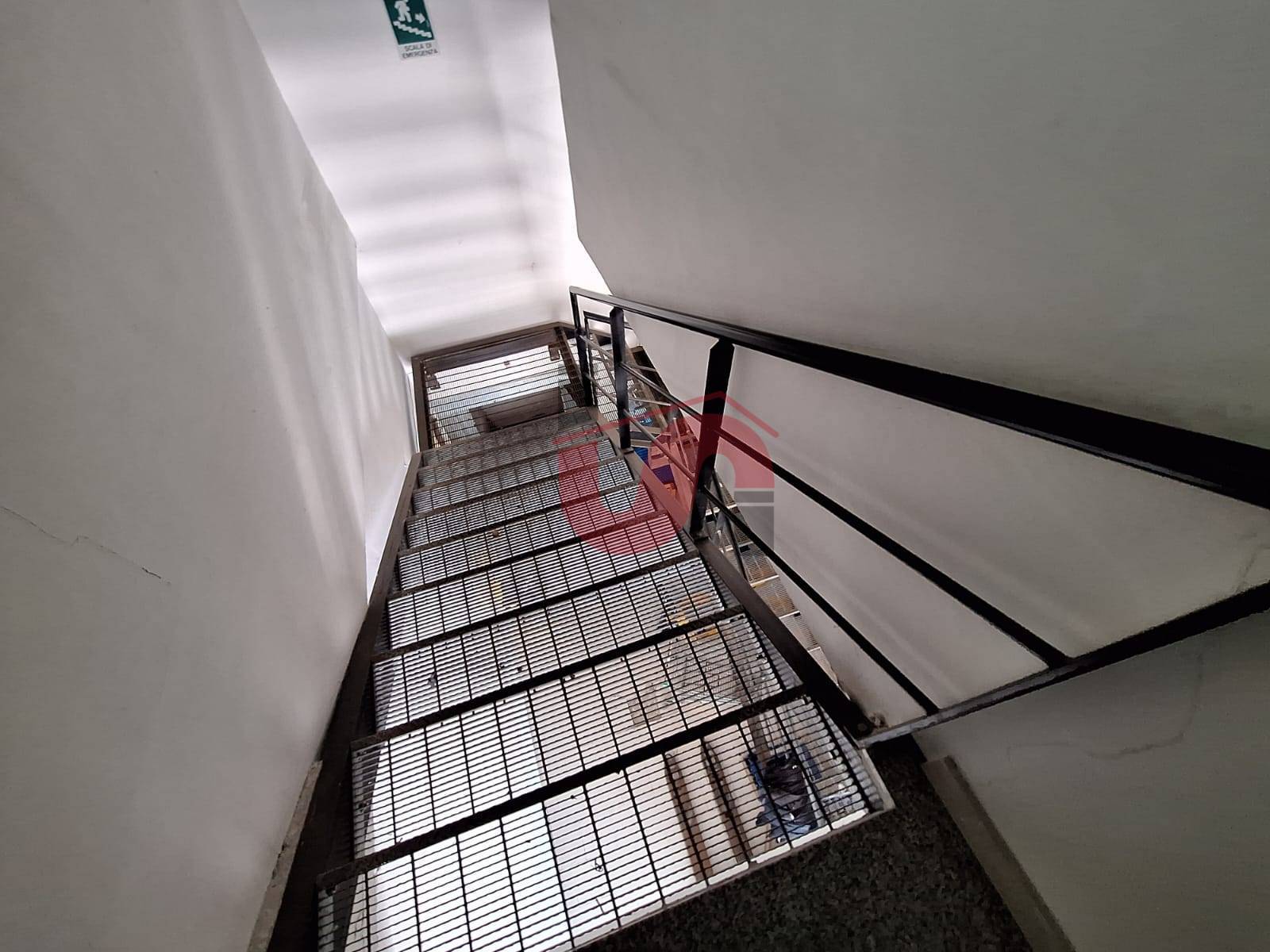 FABBRICATO INDUSTRIALE in vendita a Foglianise