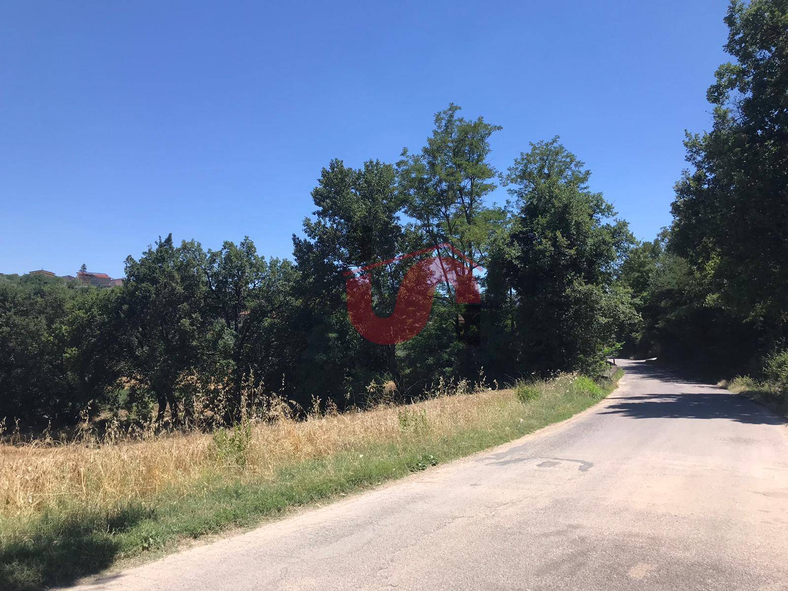 Terreno edificabile in vendita a Sant'Angelo a Cupolo