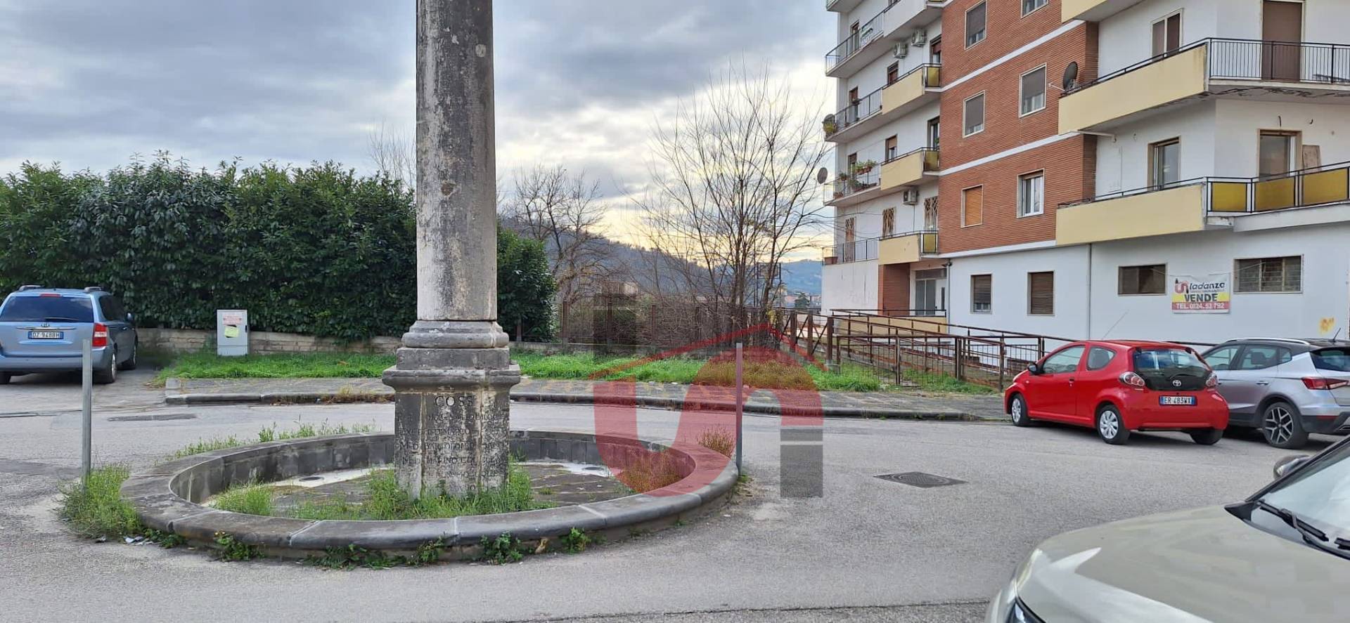 Scuola/Ufficio in vendita a Benevento, Centro