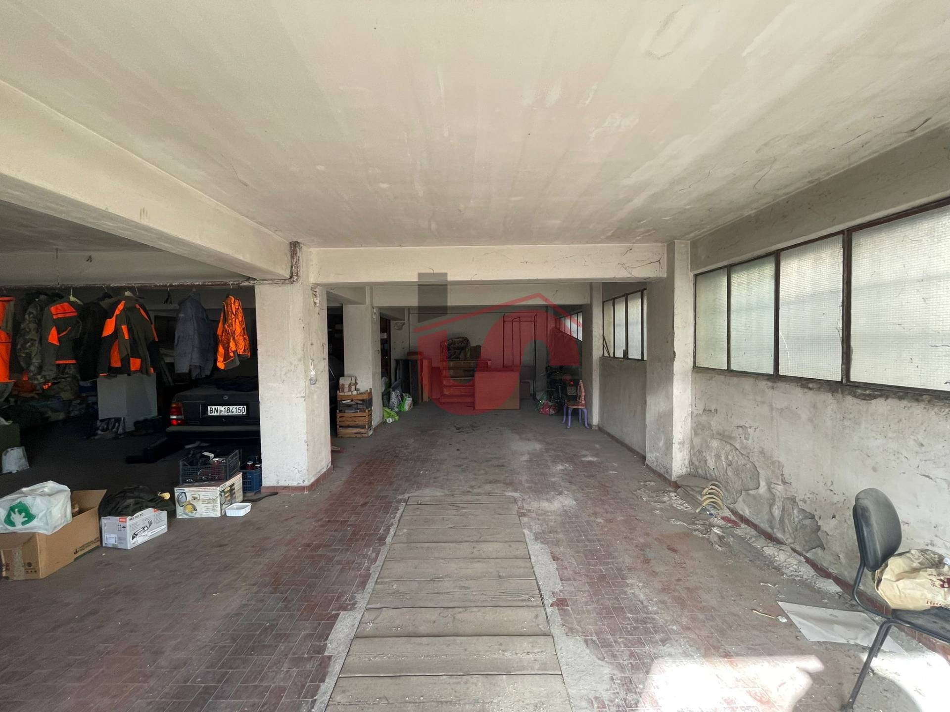 Deposito in vendita a Benevento, Centro