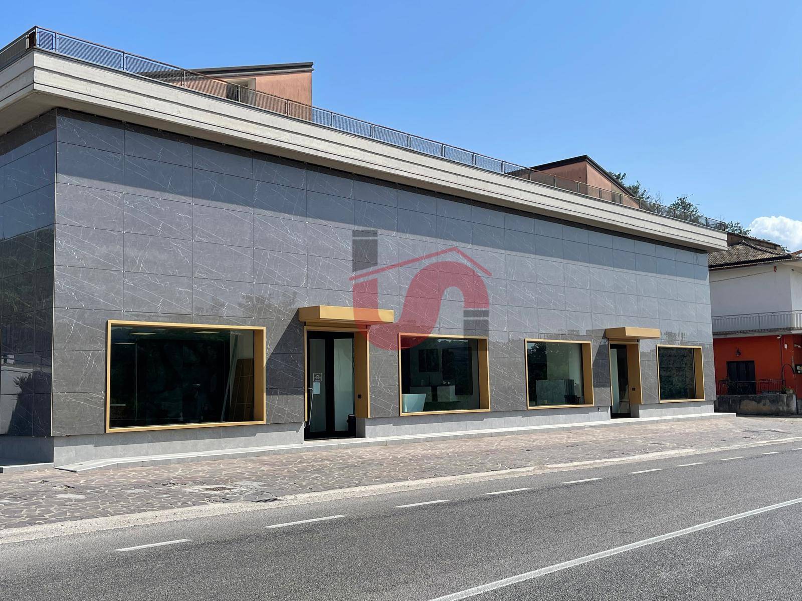 Intero Stabile in vendita a Roccabascerana