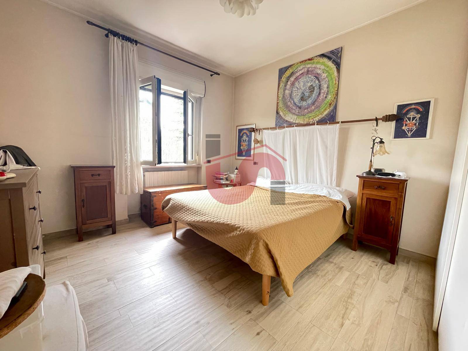 APPARTAMENTO + DI 4 LOCALI in vendita a Benevento, Centro