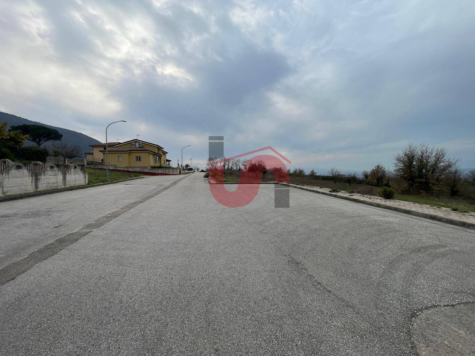 EDIFICABILE in vendita a Solopaca