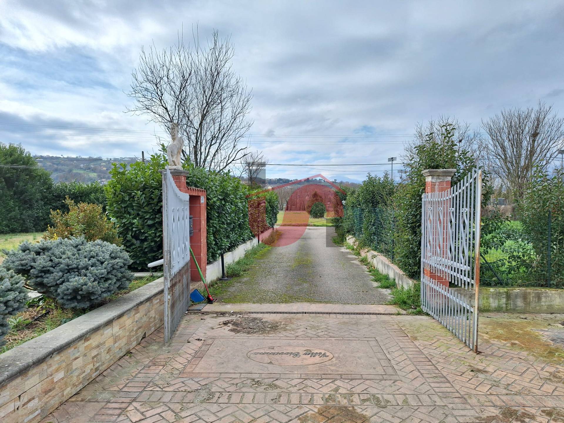 CASA INDIPENDENTE in vendita a Benevento, CONTRADE