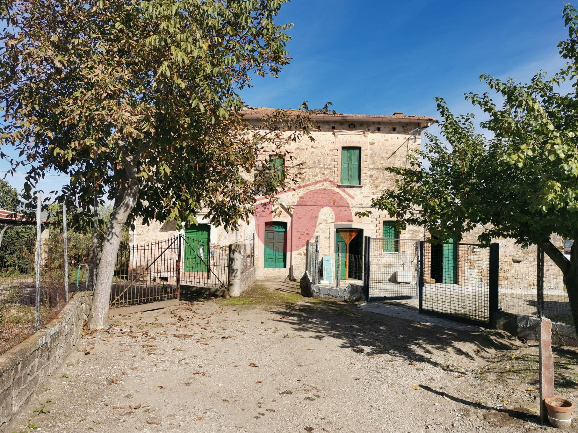 CASALE in vendita a San Nicola Manfredi