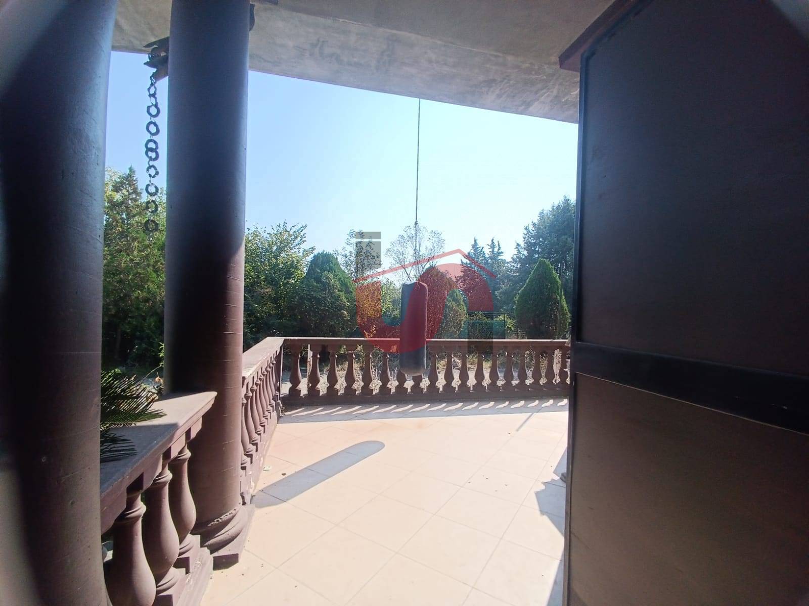 Locale commerciale in vendita a Benevento, CONTRADE