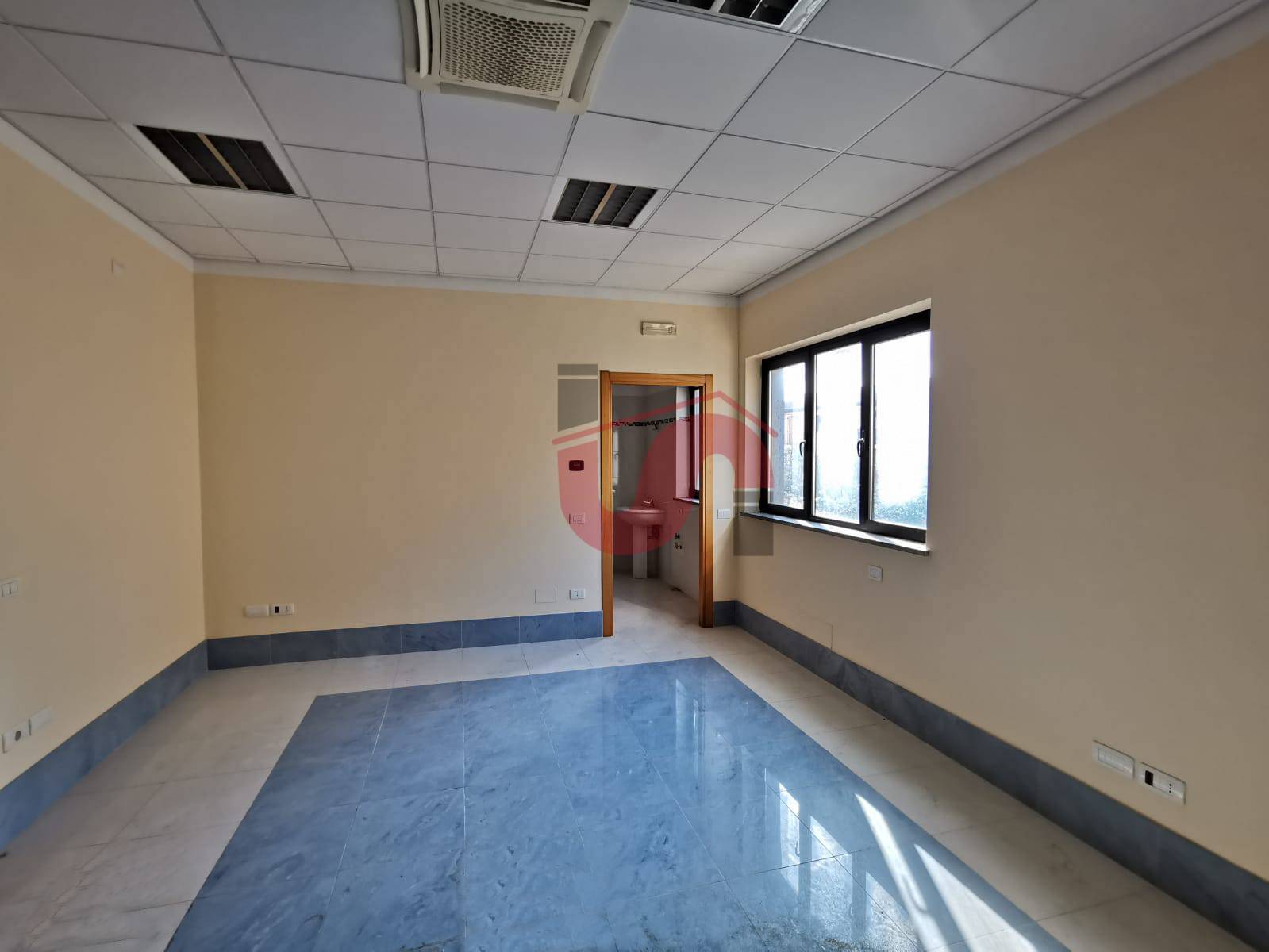 UFFICIO in vendita a Benevento, Centro