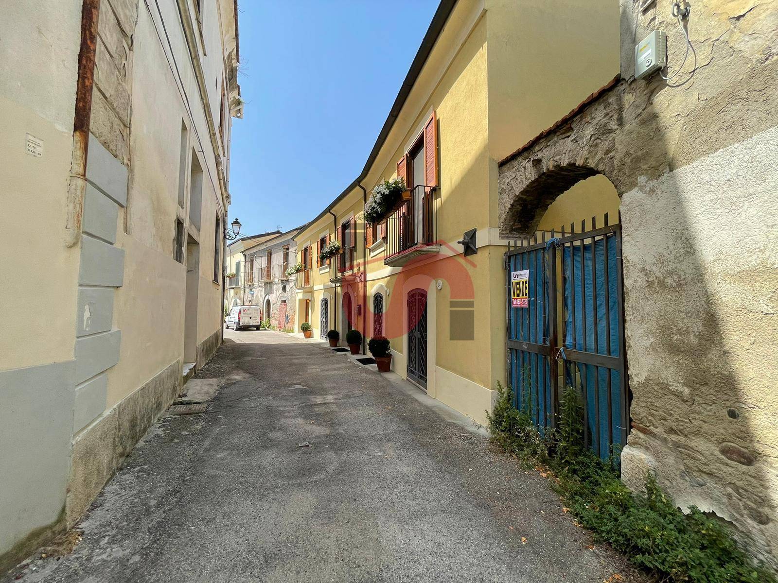 SEMINDIPENDENTE in vendita a Benevento, CENTRO STORICO