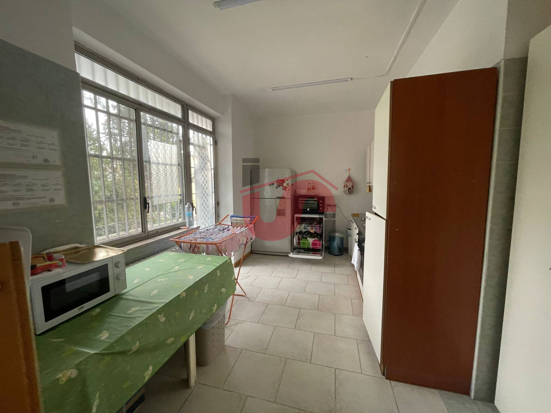 APPARTAMENTO + DI 4 LOCALI in vendita a Benevento, Mellusi/Atlantici