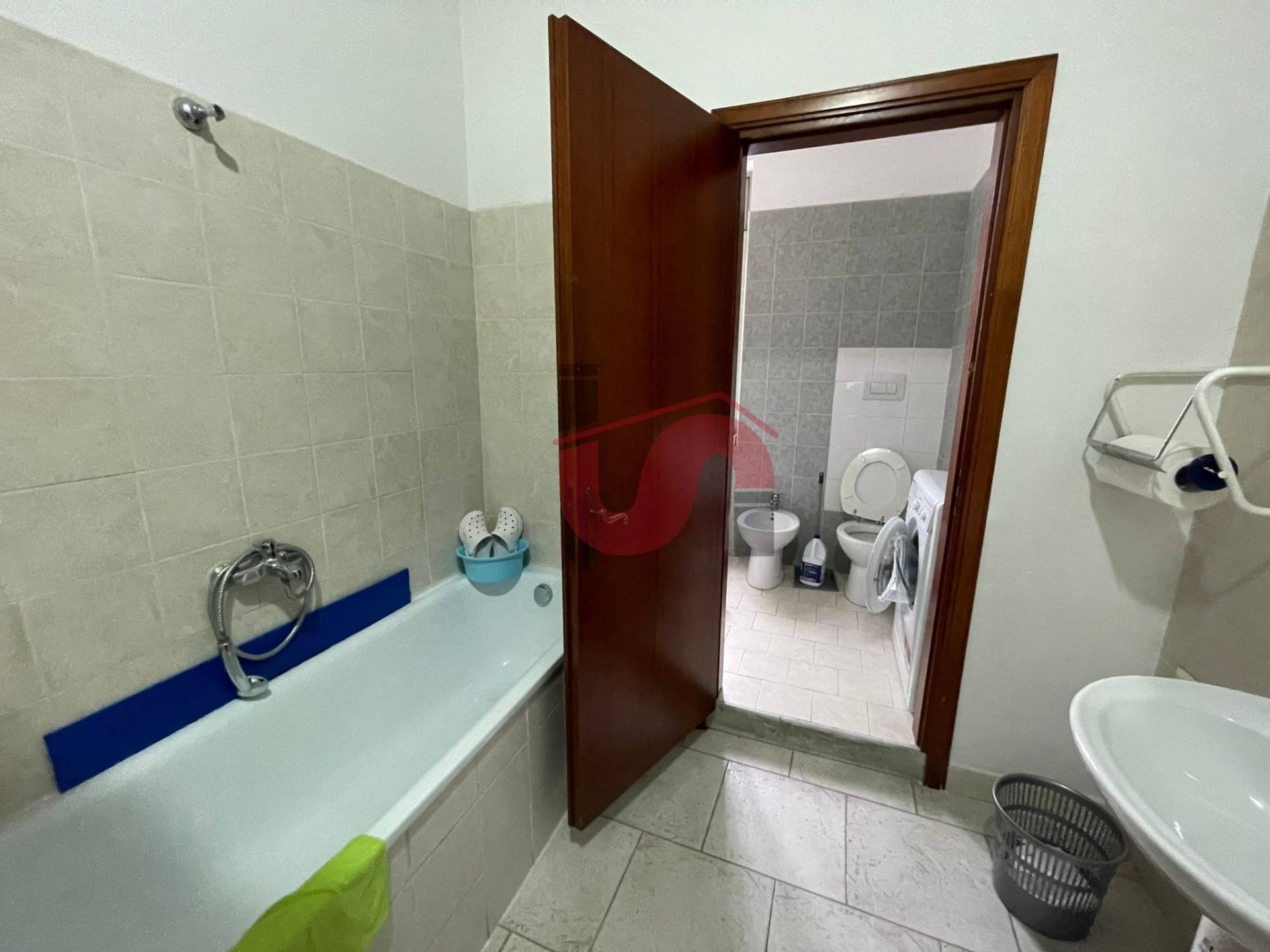 APPARTAMENTO + DI 4 LOCALI in vendita a Benevento, Mellusi/Atlantici