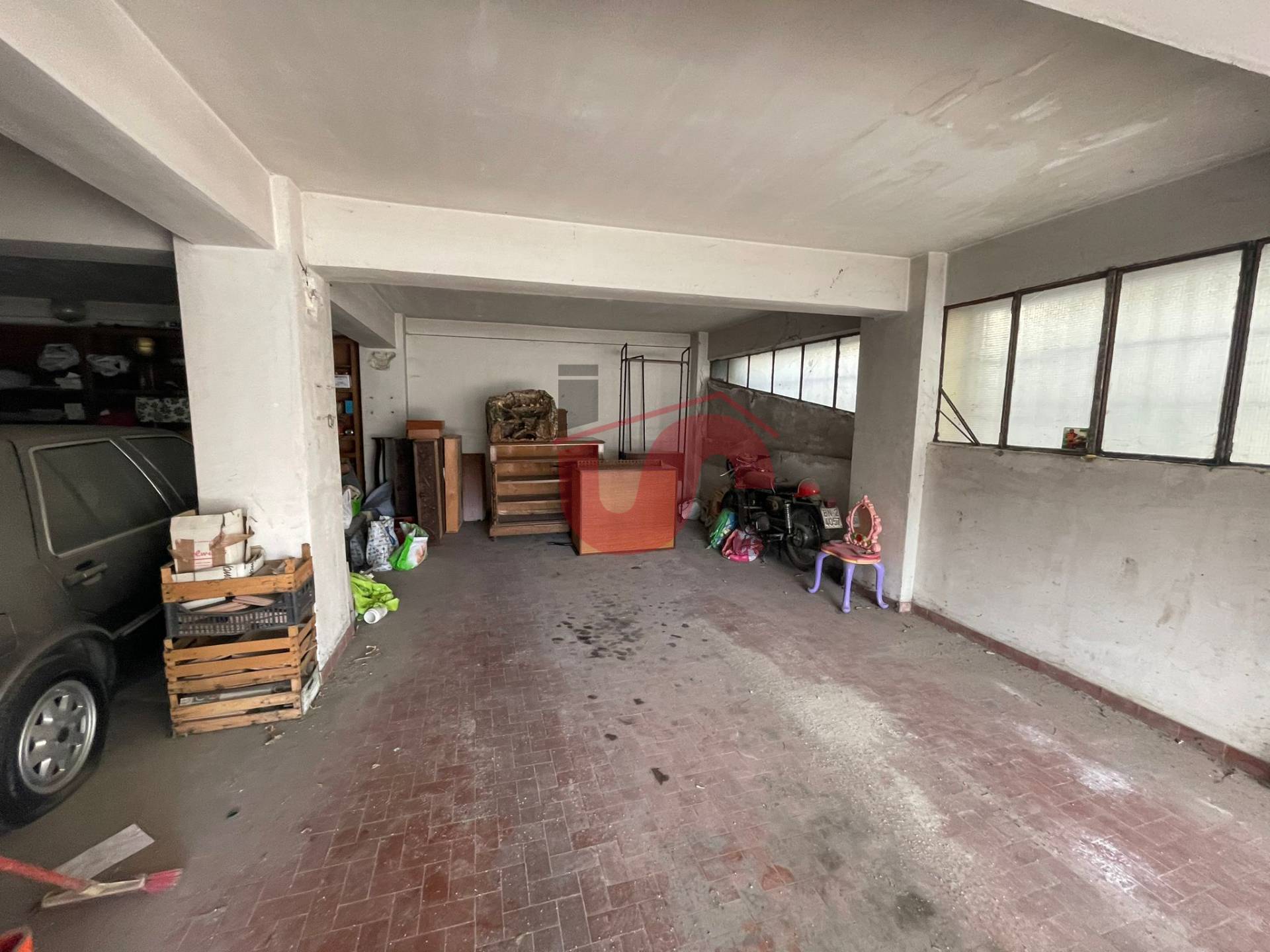 Deposito in vendita a Benevento, Centro