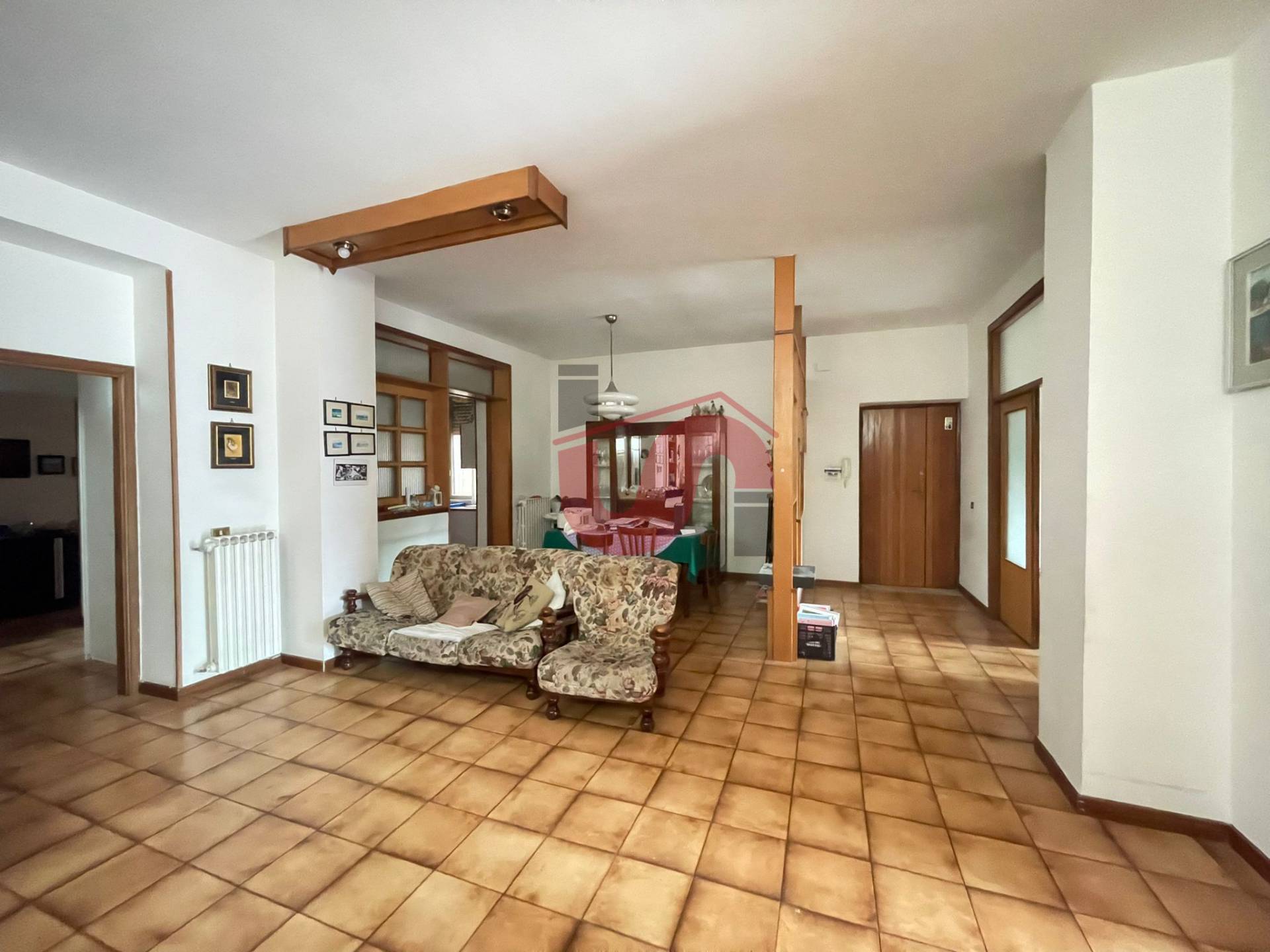 APPARTAMENTO + DI 4 LOCALI in vendita a San Giorgio del Sannio