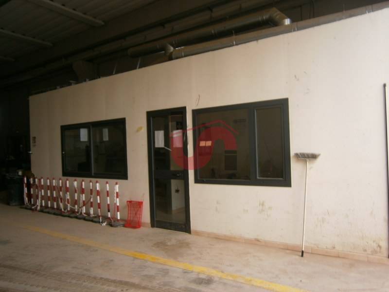 CAPANNONE INDUSTRIALE in vendita a Benevento, CONTRADE