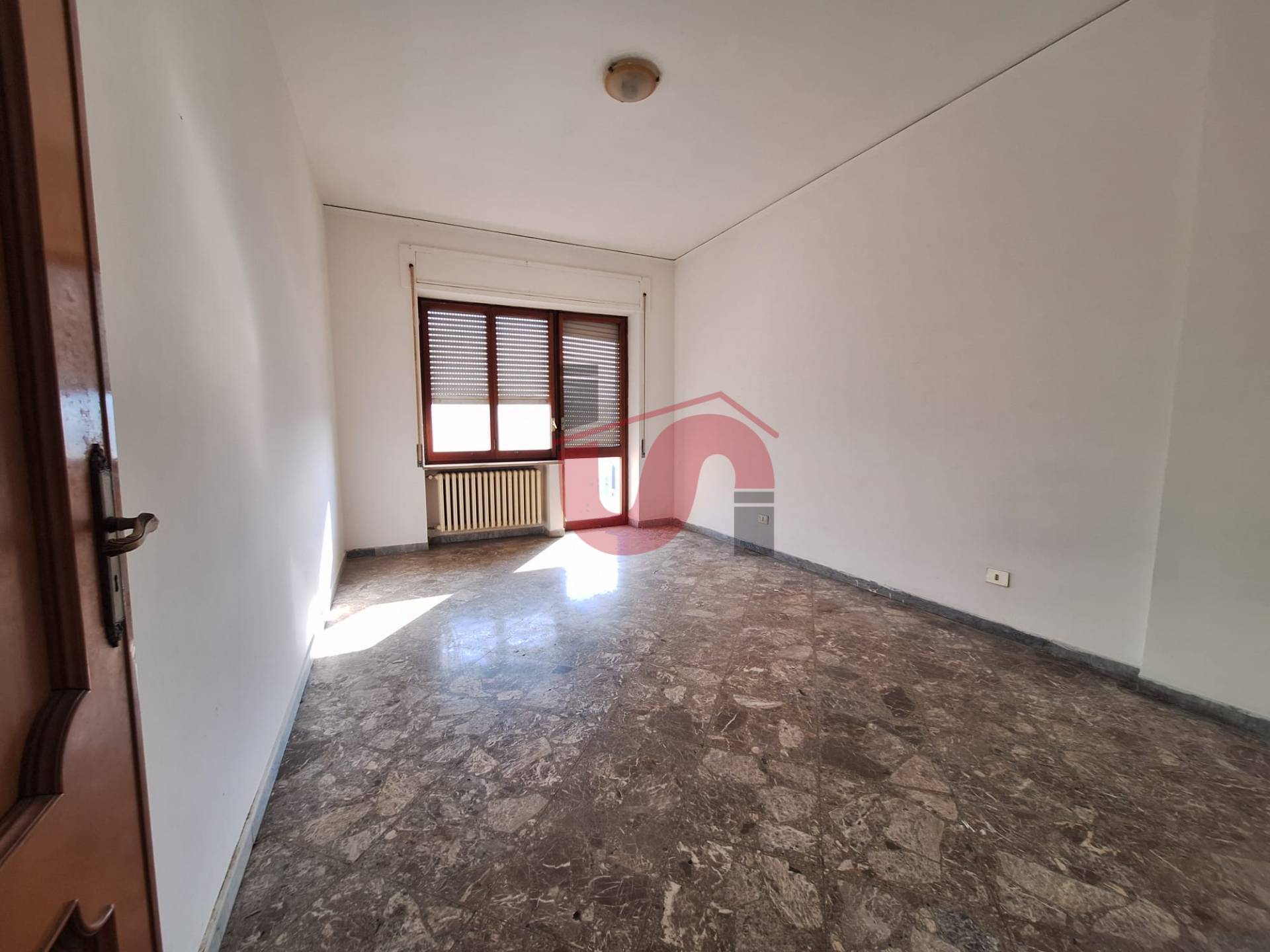 TRILOCALE in vendita a Benevento, Centro