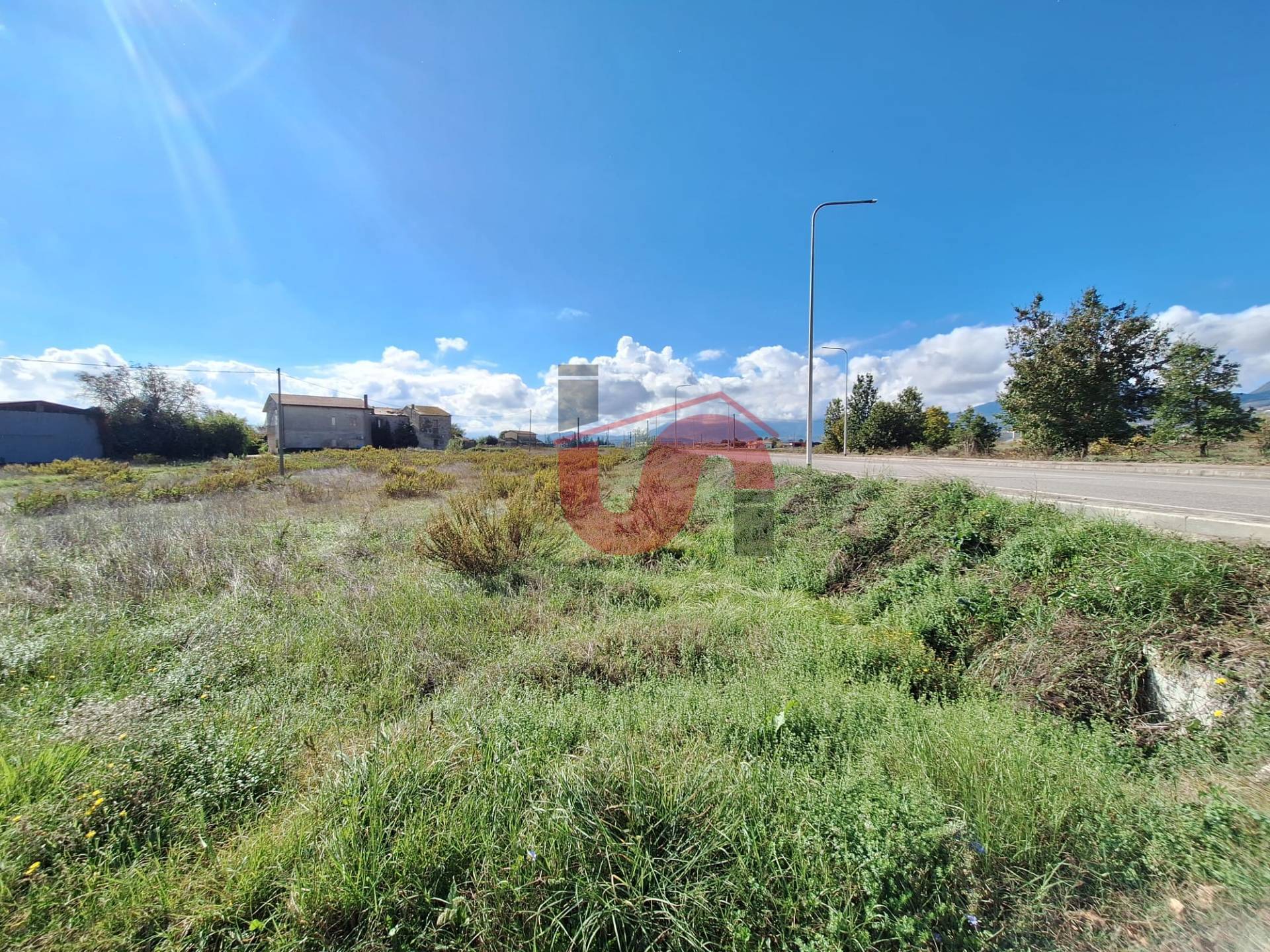 TERRENO INDUSTRIALE/COMMERCIALE in vendita a Benevento