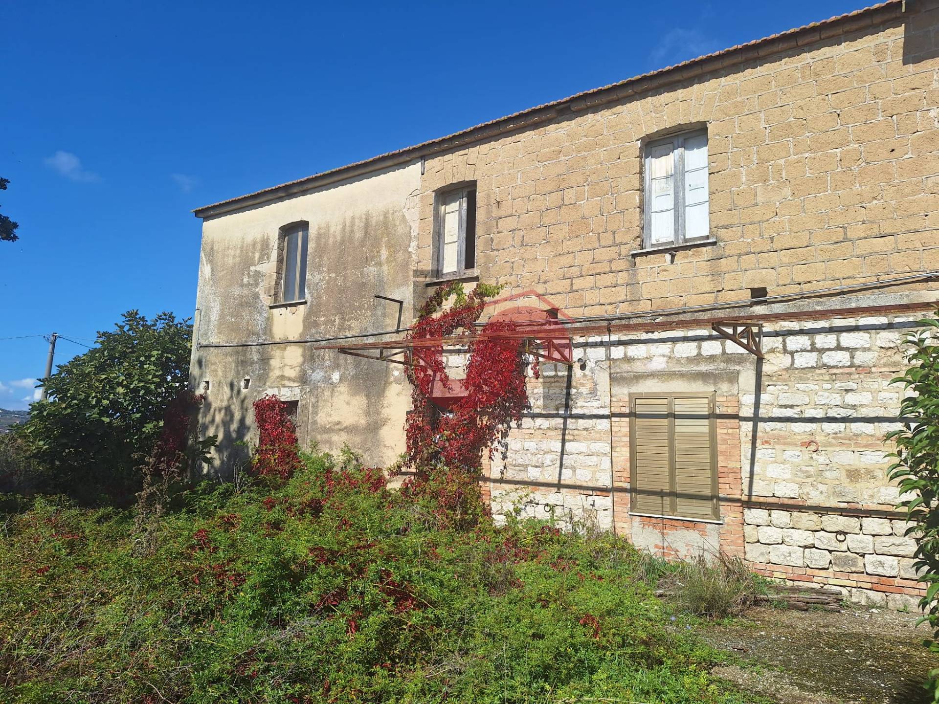 TERRENO INDUSTRIALE/COMMERCIALE in vendita a Benevento