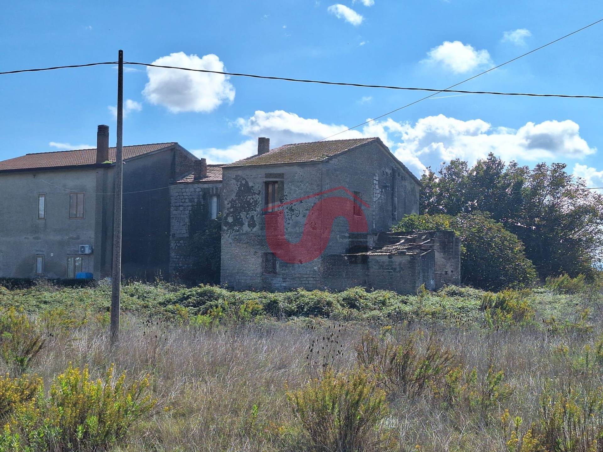 TERRENO INDUSTRIALE/COMMERCIALE in vendita a Benevento