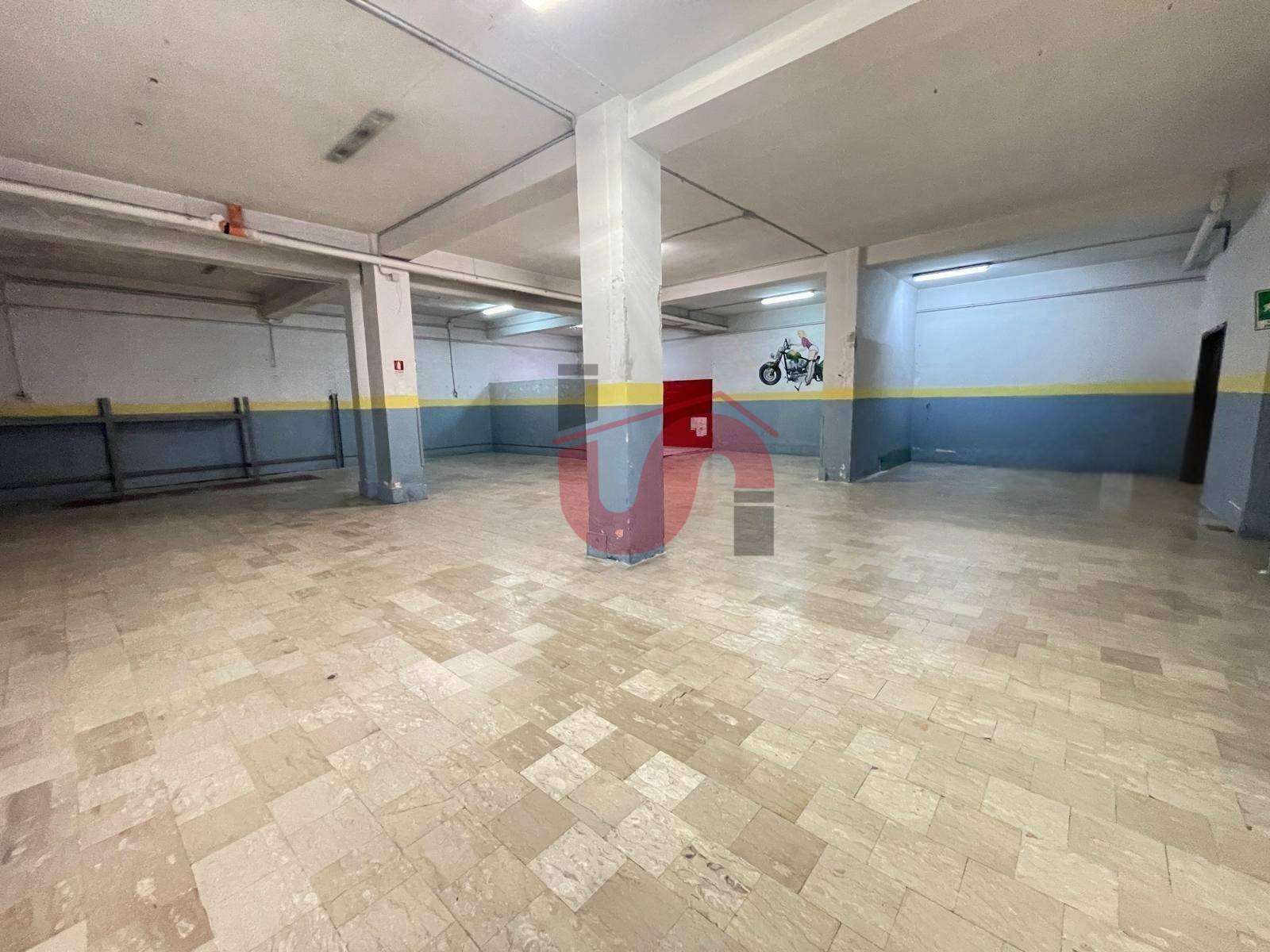 LOCALE PLURIUSO in affitto a Benevento