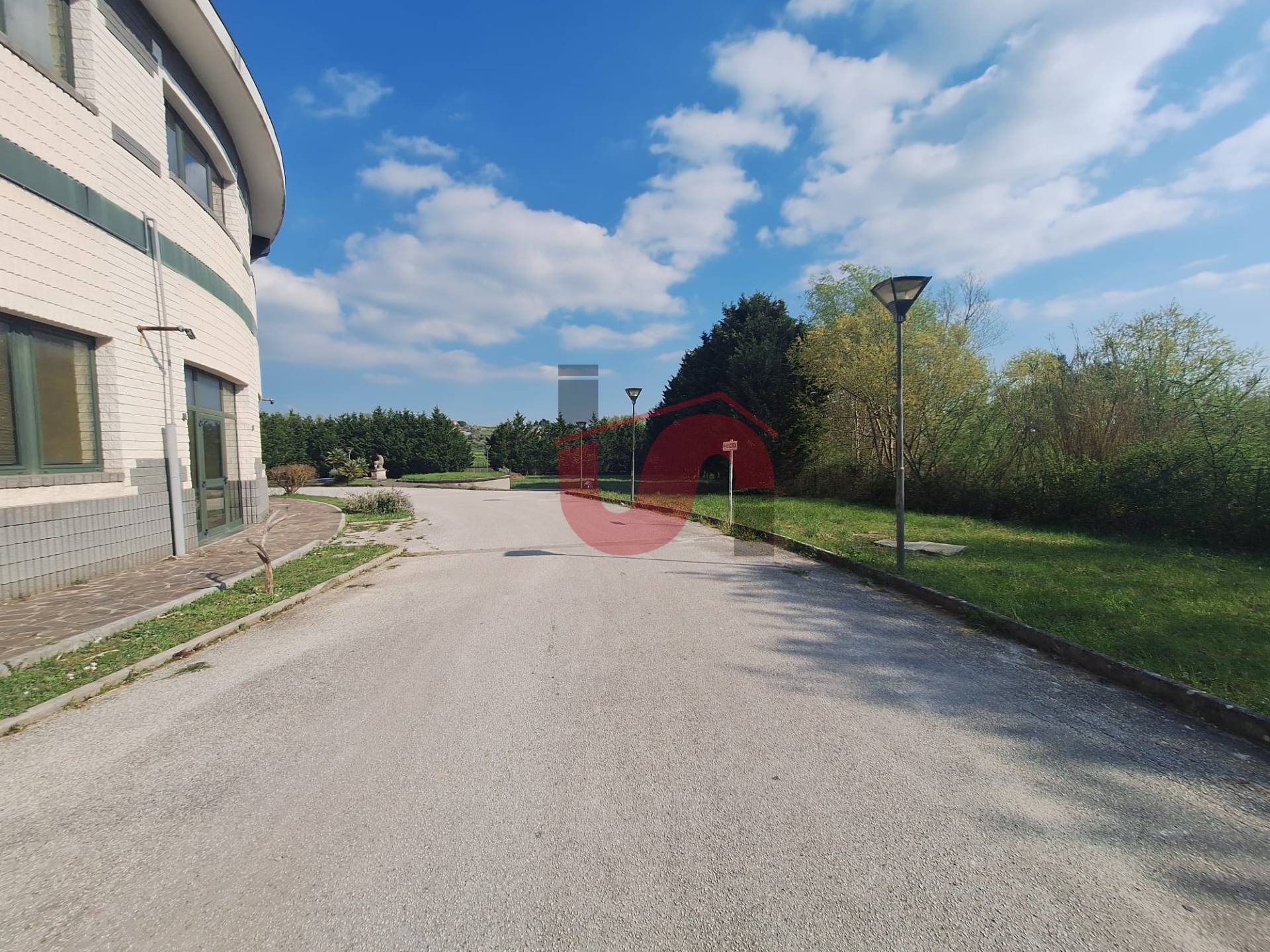 FABBRICATO INDUSTRIALE in vendita a Pago Veiano