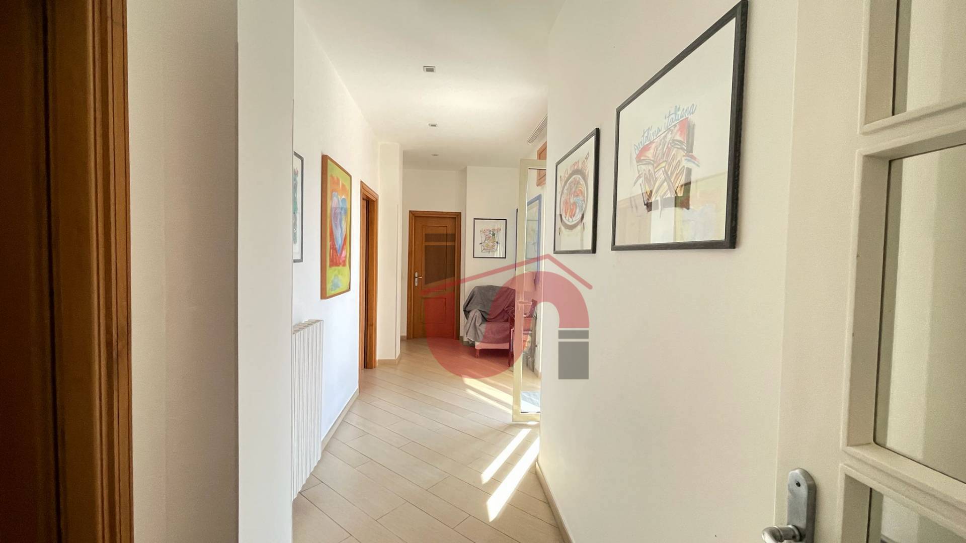 APPARTAMENTO + DI 4 LOCALI in vendita a Benevento