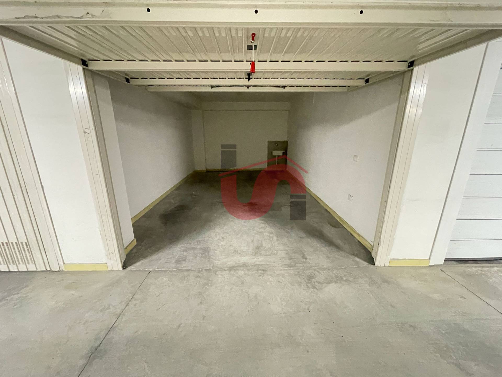 GARAGE/BOX in affitto a Benevento, Mellusi/Atlantici