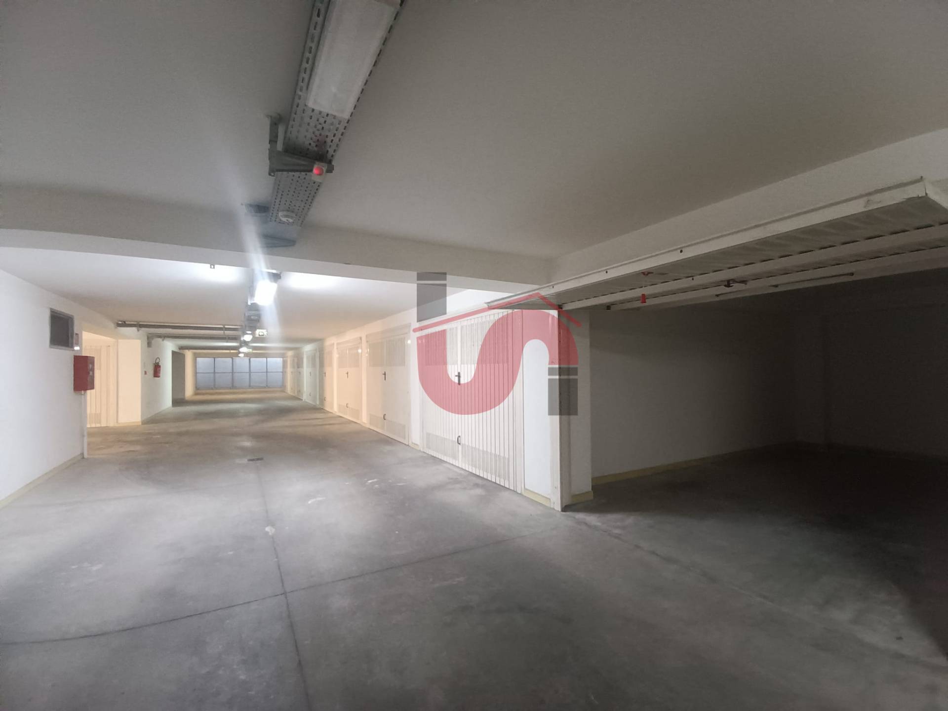 GARAGE/BOX in affitto a Benevento, Mellusi/Atlantici