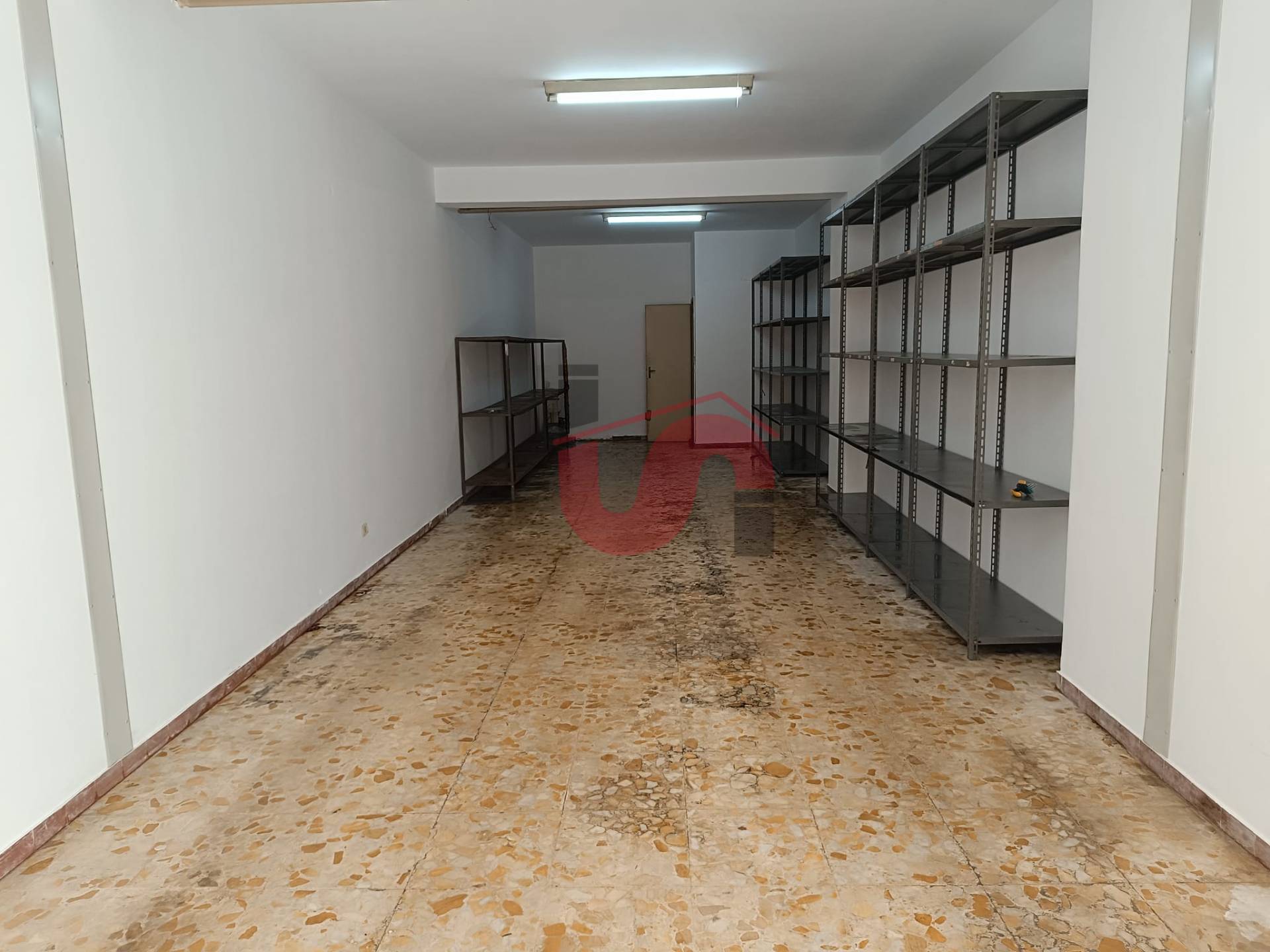 Box o garage in affitto a Benevento, Centro