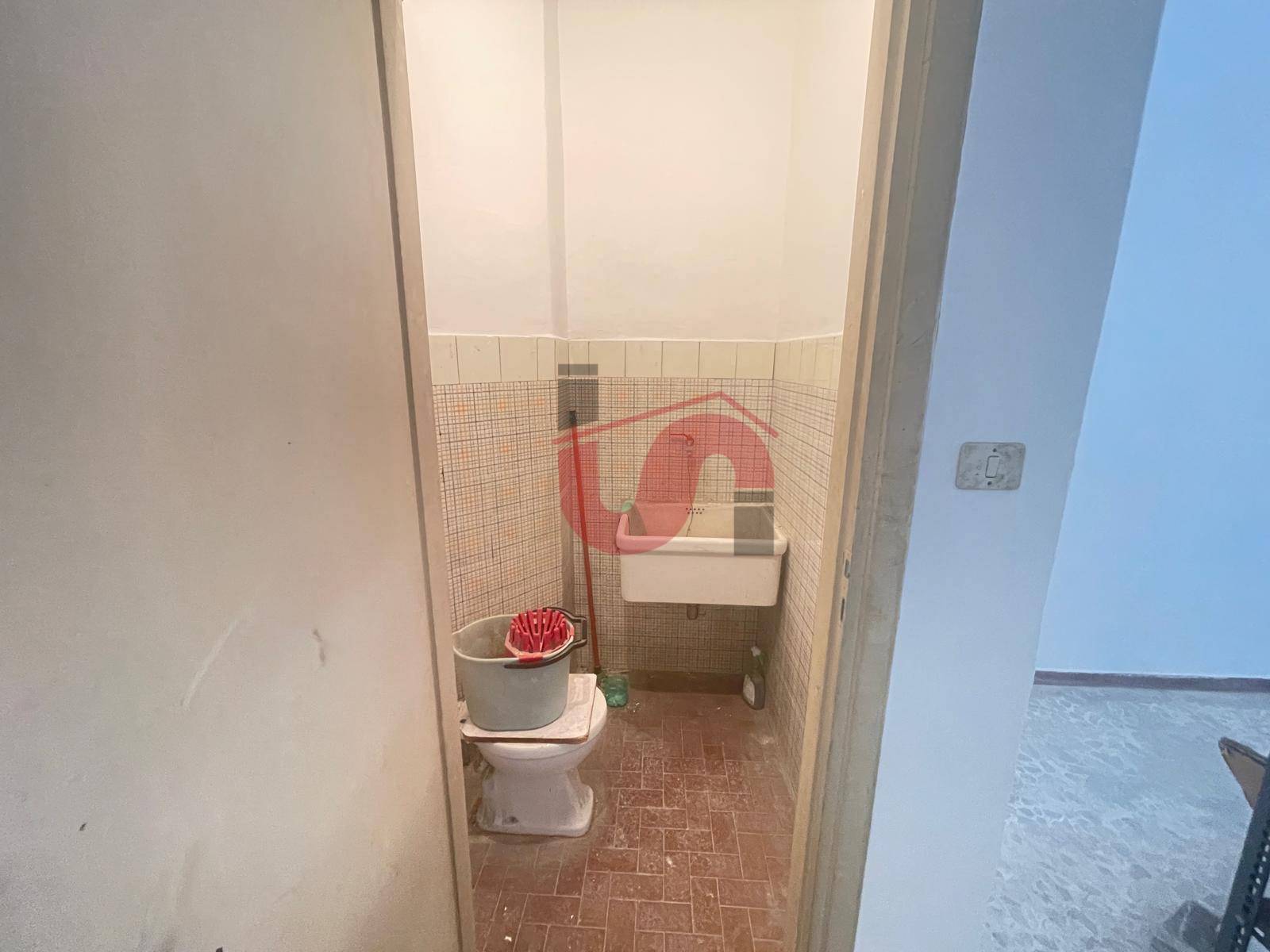 Box o garage in affitto a Benevento, Centro