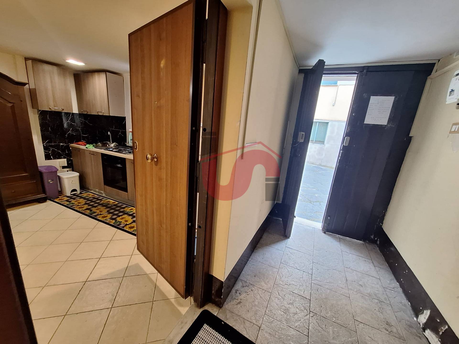 Appartamento in vendita a Benevento, CENTRO STORICO