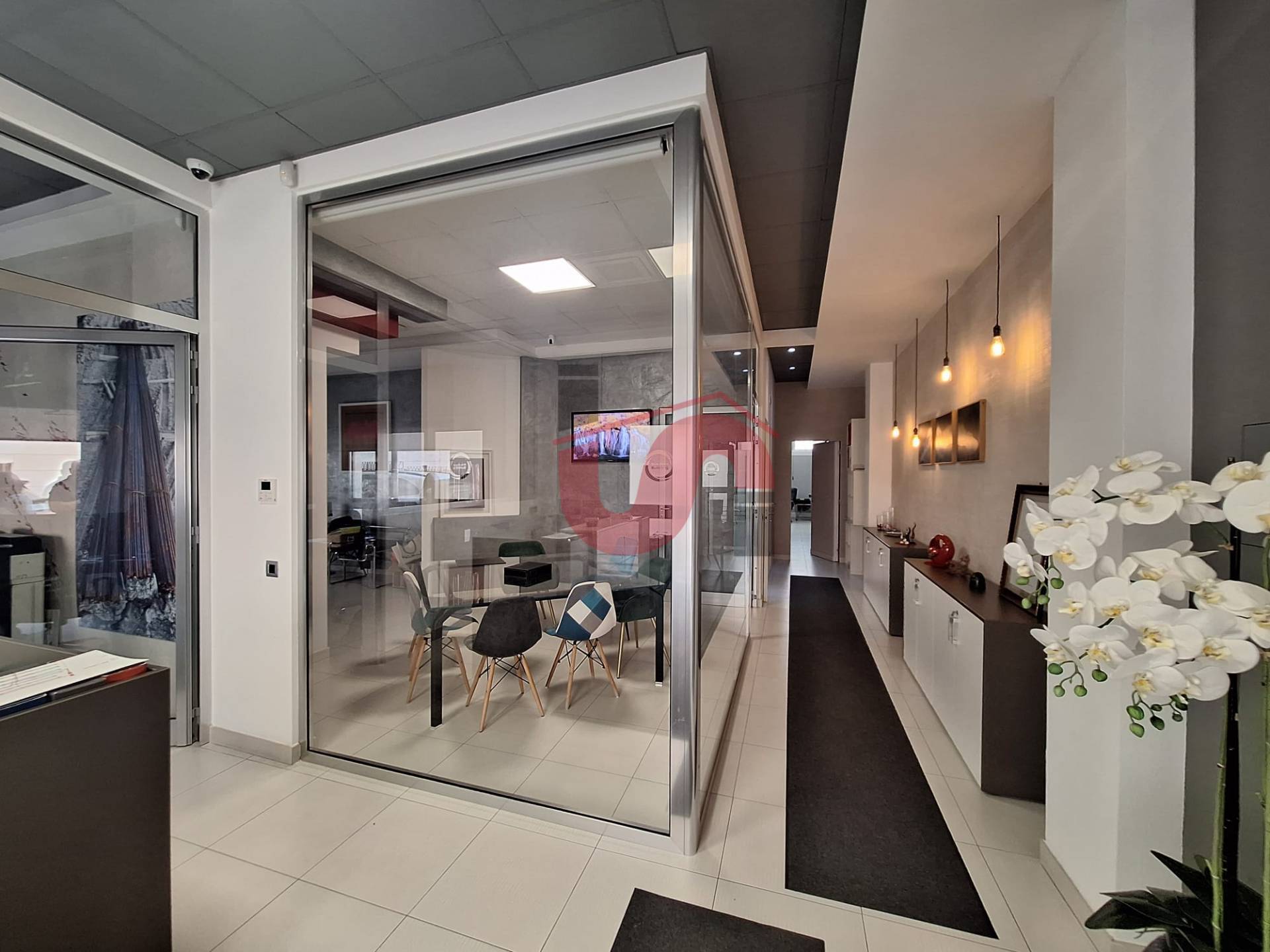 Studio/Ufficio in vendita a Benevento, Mellusi/Atlantici