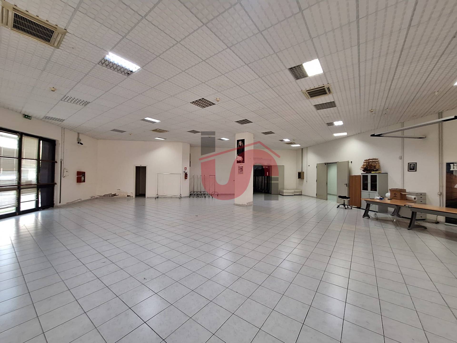 FABBRICATO INDUSTRIALE in affitto a Pago Veiano