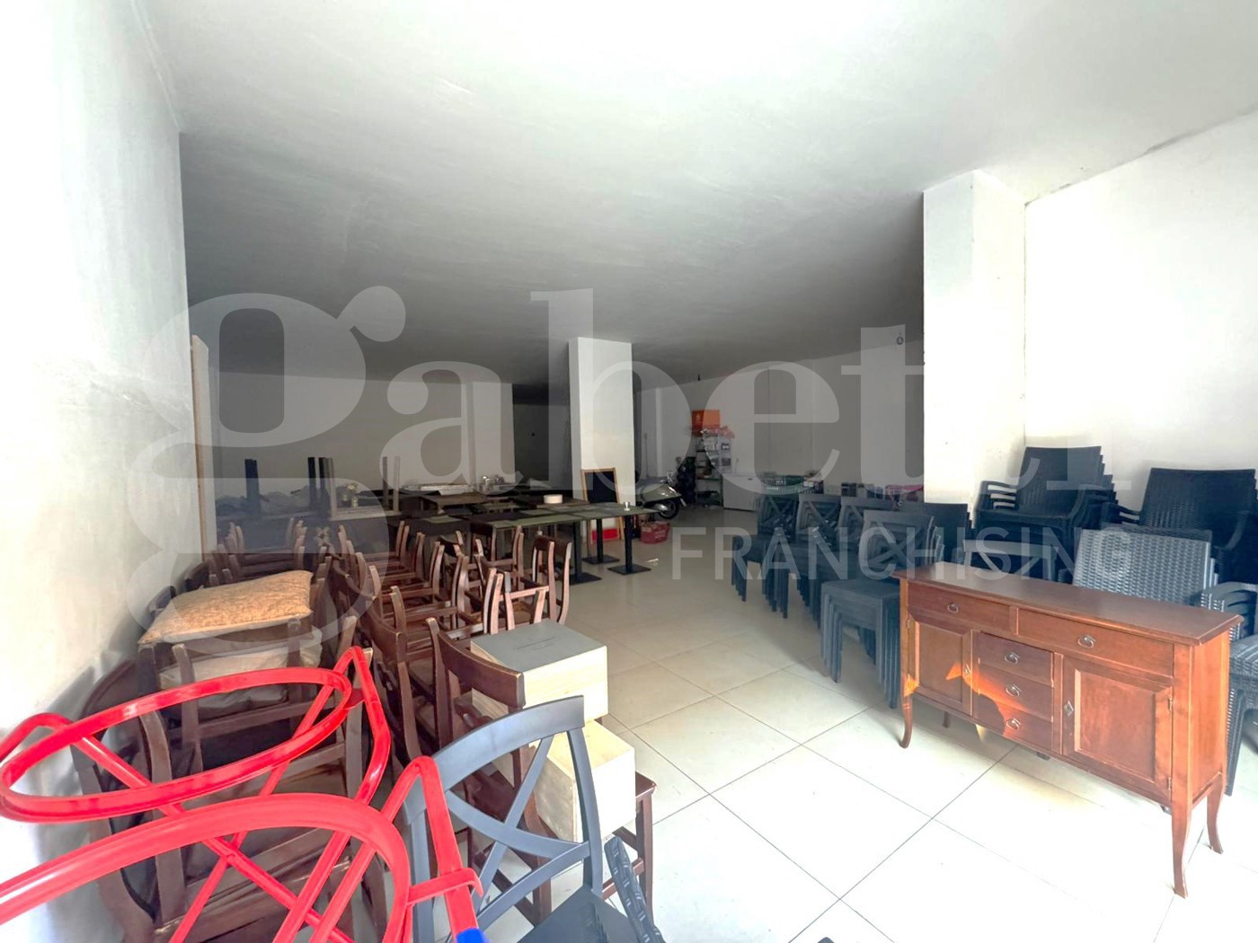 Negozio in vendita a Bari