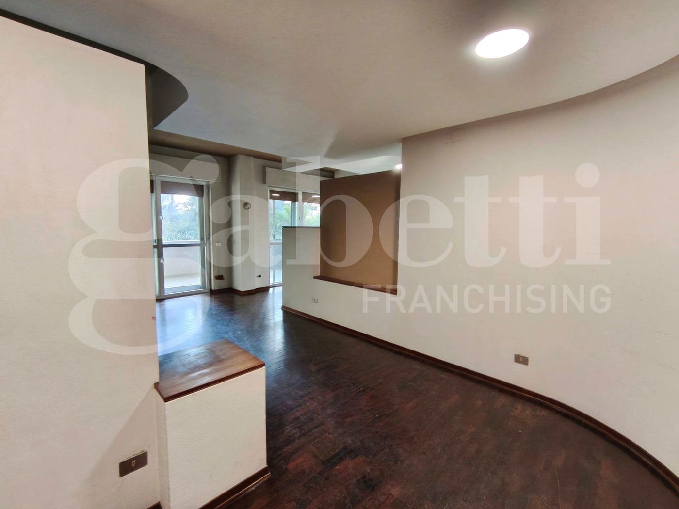 Appartamento da ristrutturare a Bari