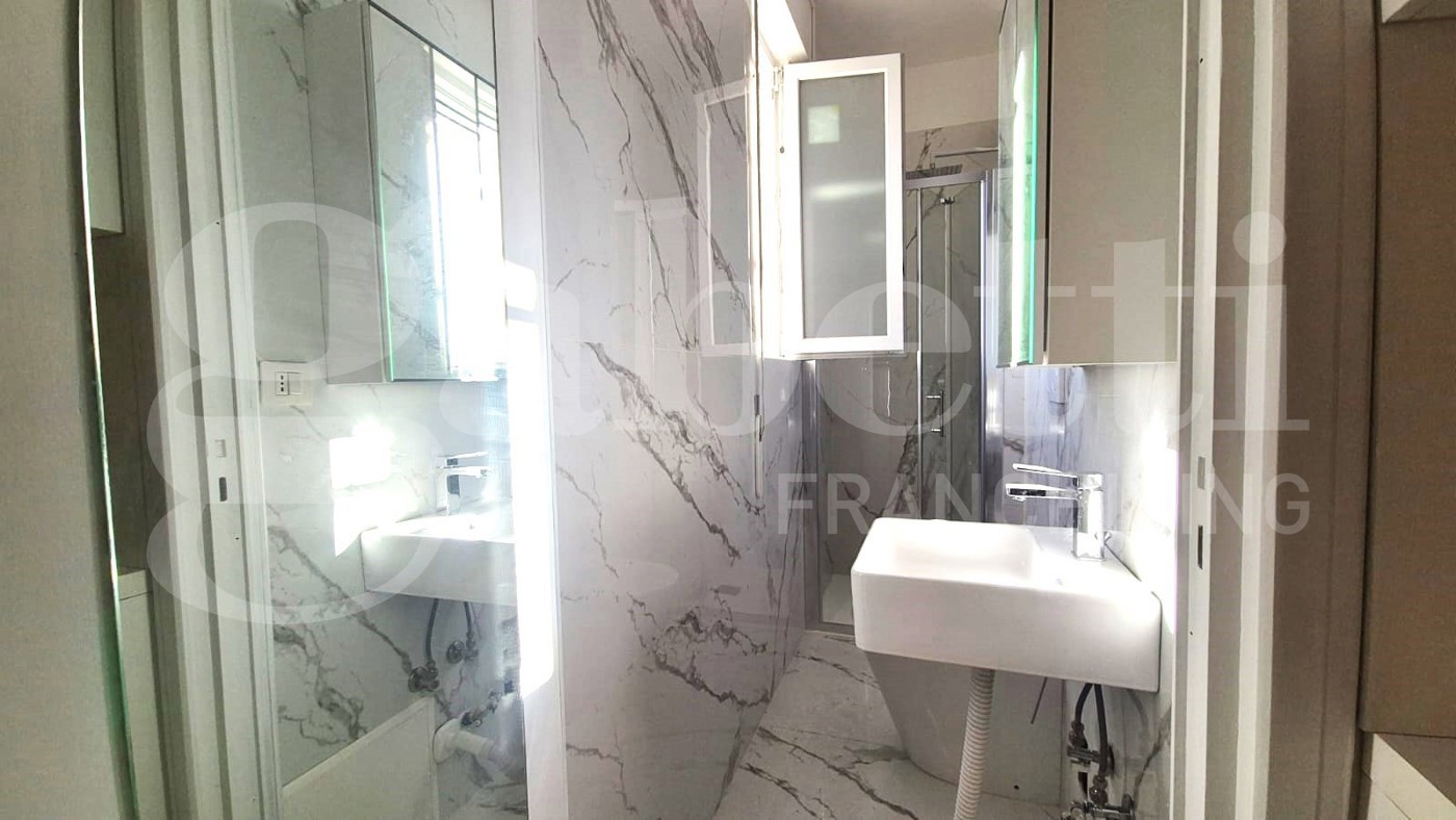 Monolocale ristrutturato a Bari