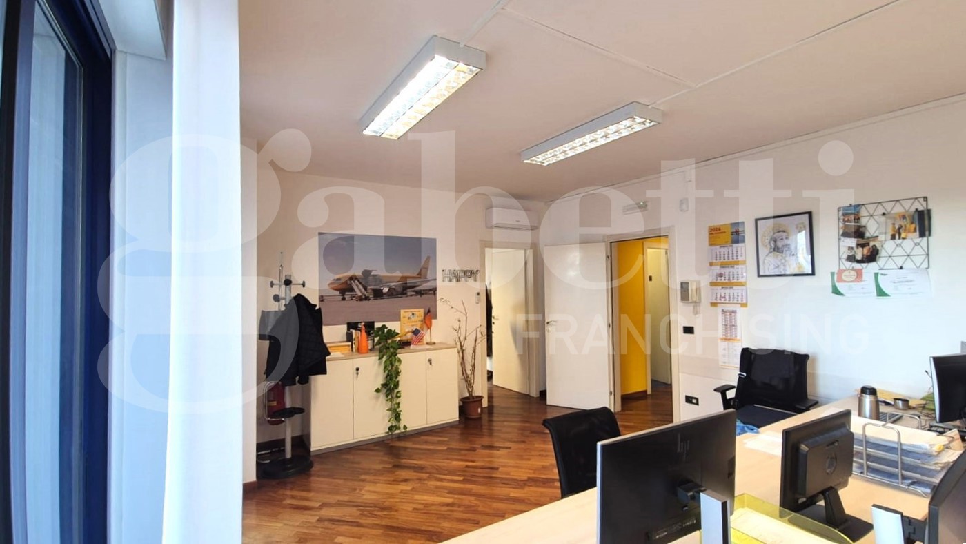 Ufficio in vendita a Bari