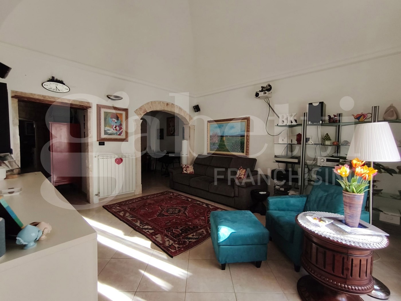Casa indipendente ristrutturata a Casamassima