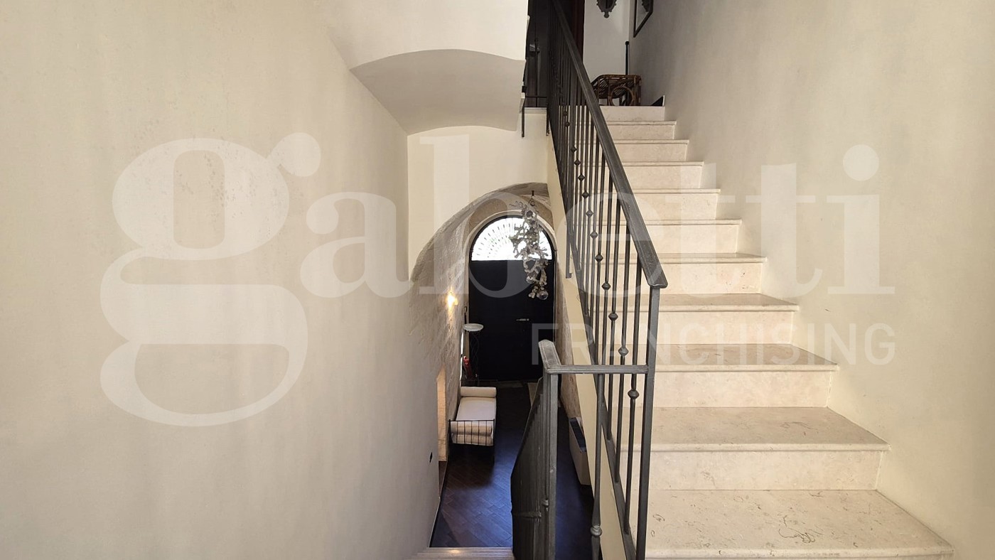Stabile/Palazzo in vendita a Triggiano