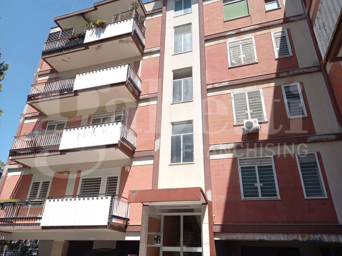 Quadrilocale in vendita a Bari