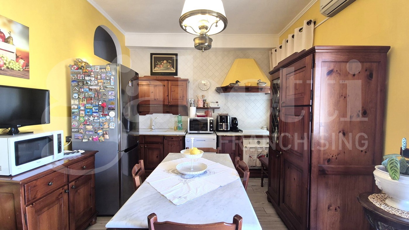 Quadrilocale in vendita a Bari
