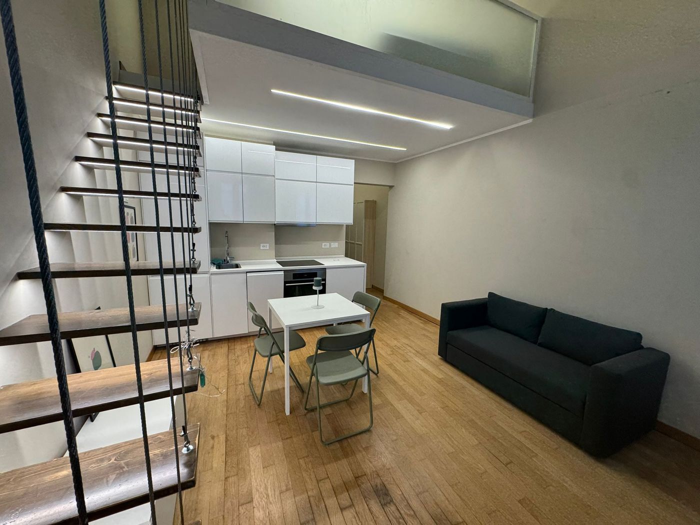 Trilocale arredato in affitto a Milano