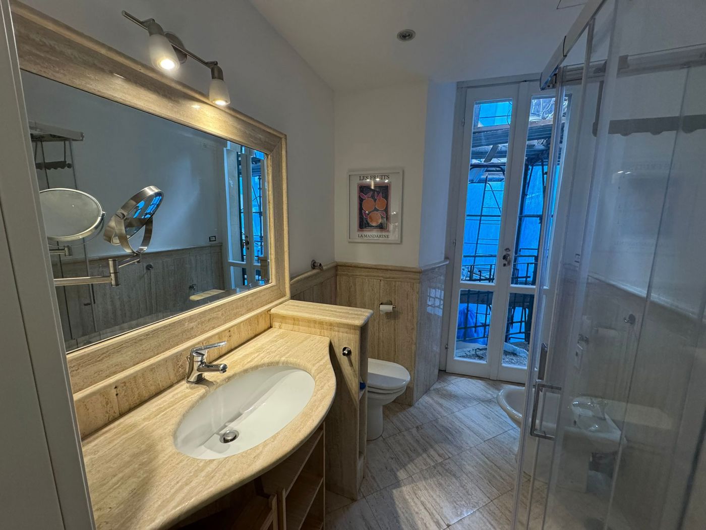 Trilocale arredato in affitto a Milano