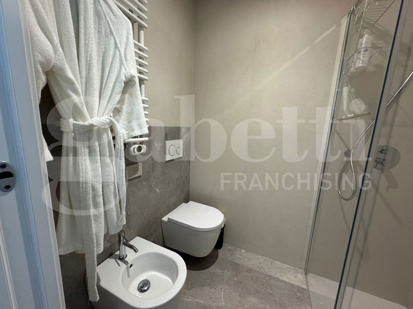 Bilocale arredato in affitto a Milano