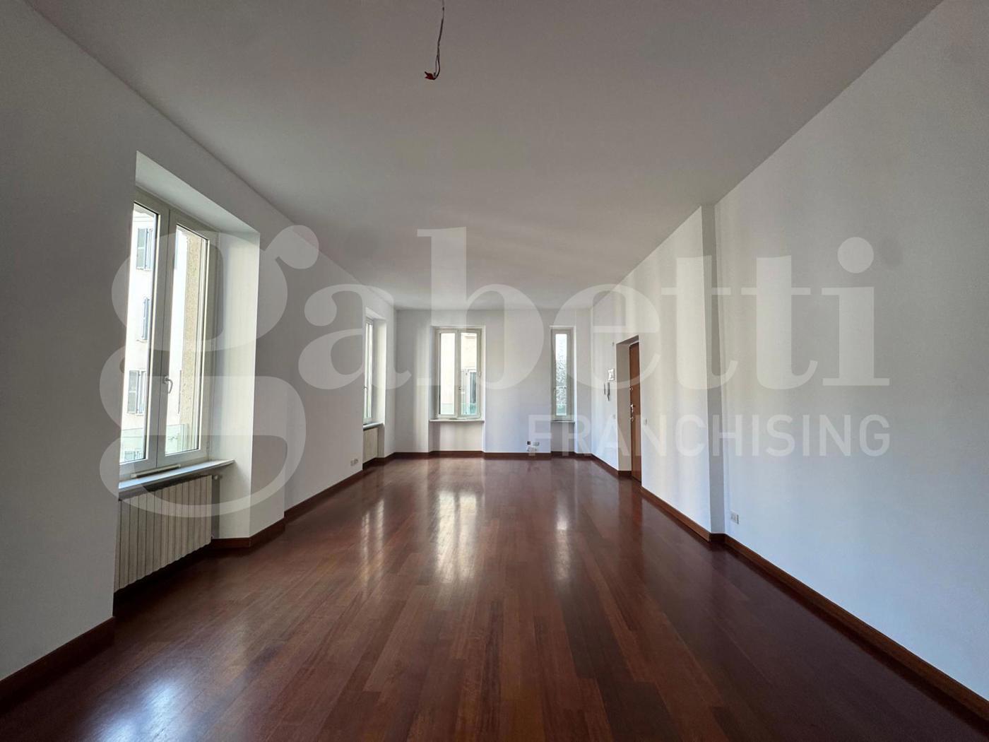 Trilocale in affitto a Milano