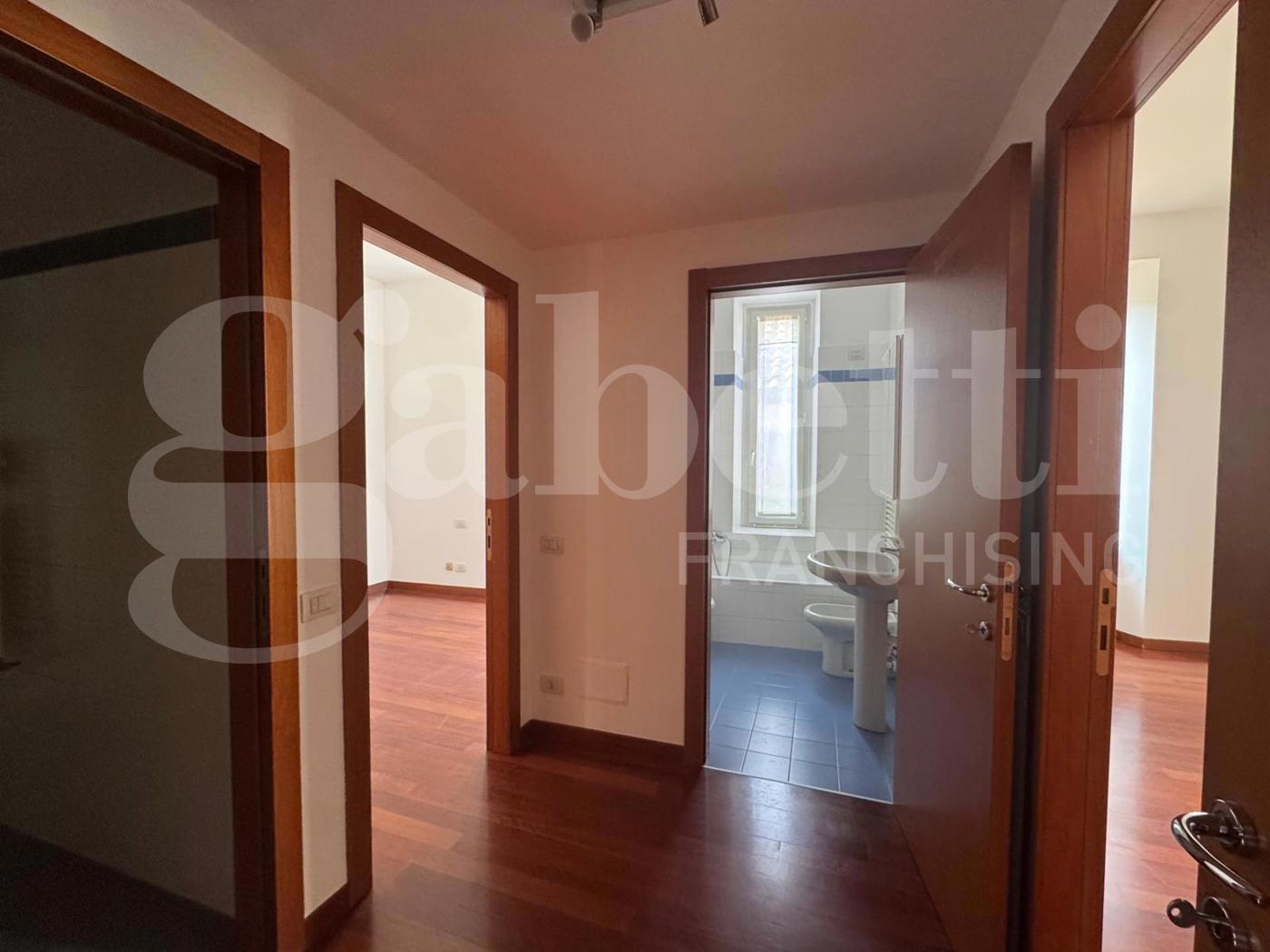 Trilocale in affitto a Milano