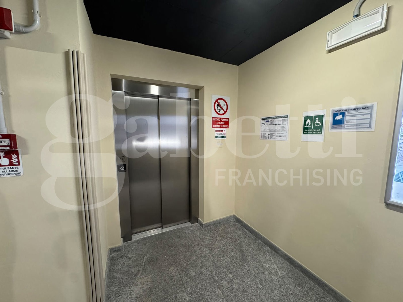Box/Garage 19mq in affitto a Milano
