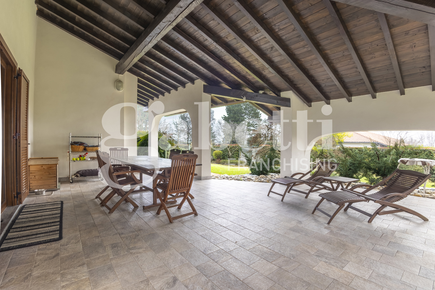 Villa in vendita a Cermenate