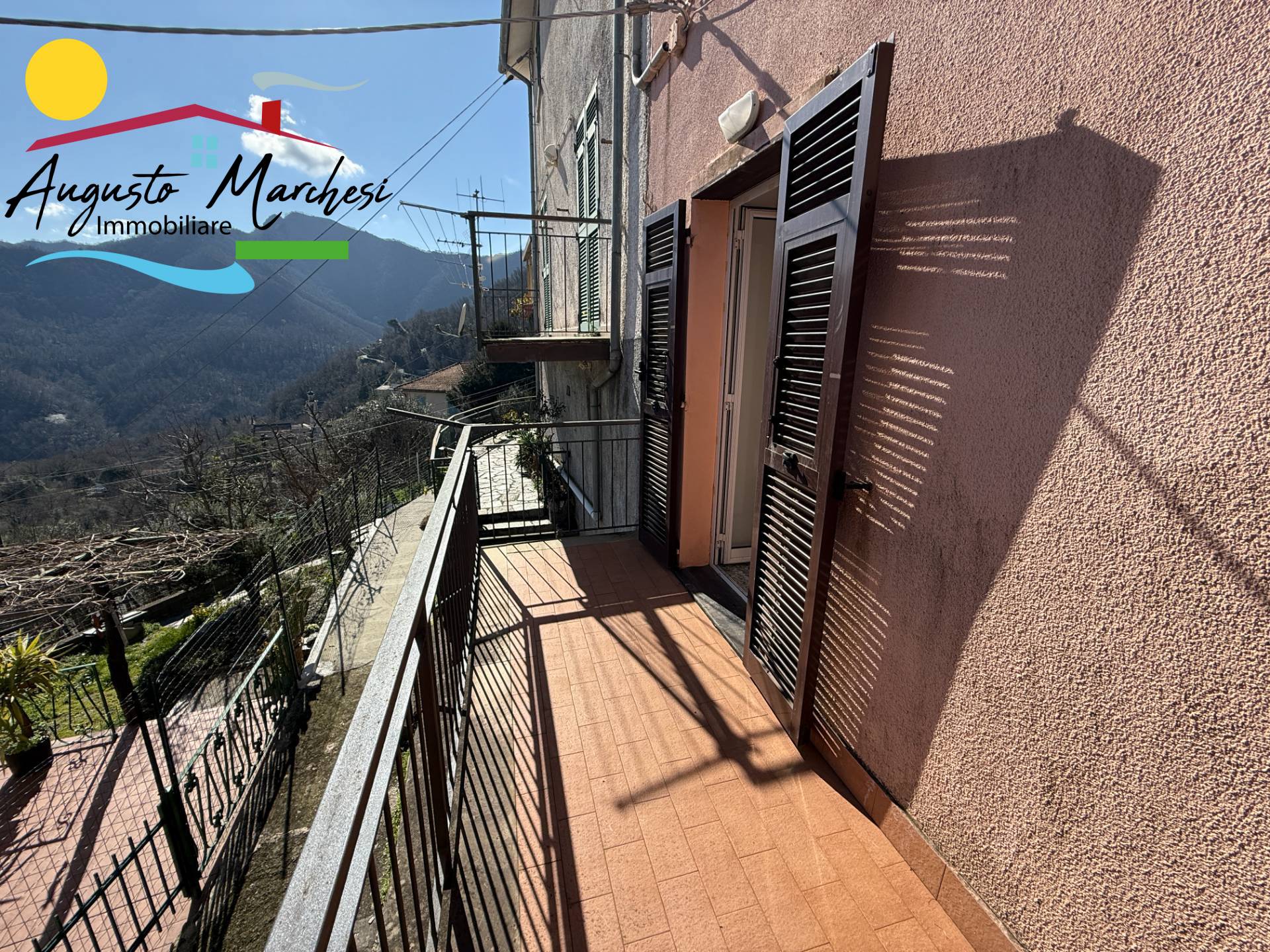 Appartamento in vendita a Tribogna