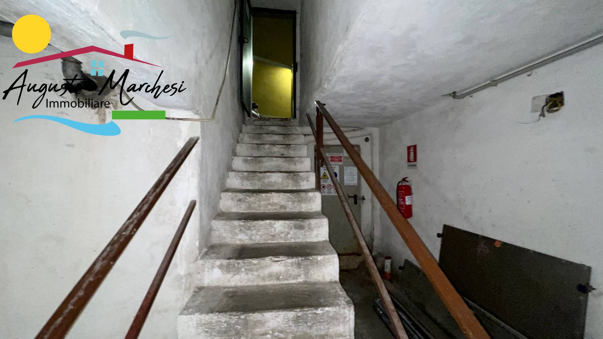 CANTINA in vendita a Recco, centralissimo